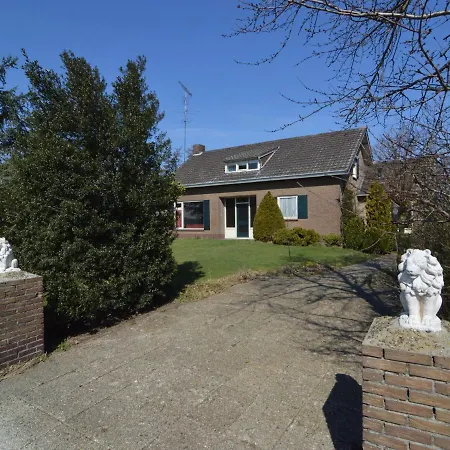 Casa vacanze Cosy With Pet Friendly Garden Elsendorp