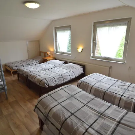 Cosy With Pet Friendly Garden Holiday home Elsendorp