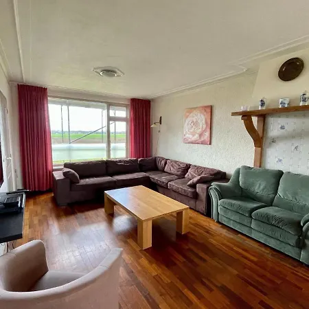 Holiday home Cosy With Pet Friendly Garden Elsendorp