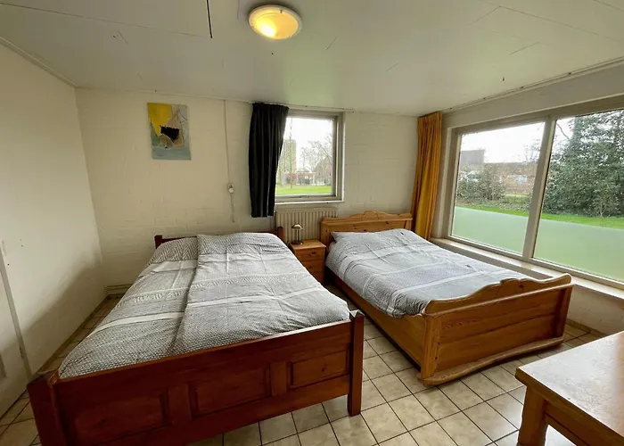 In With Garden Elsendorp